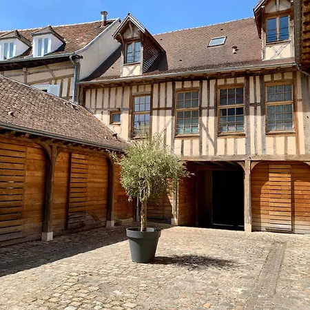 Au Coeur De Troyes, Atelier De La Cathedrale Troyes