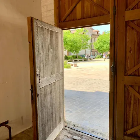 Au Coeur De Troyes, Atelier De La Cathedrale דירה